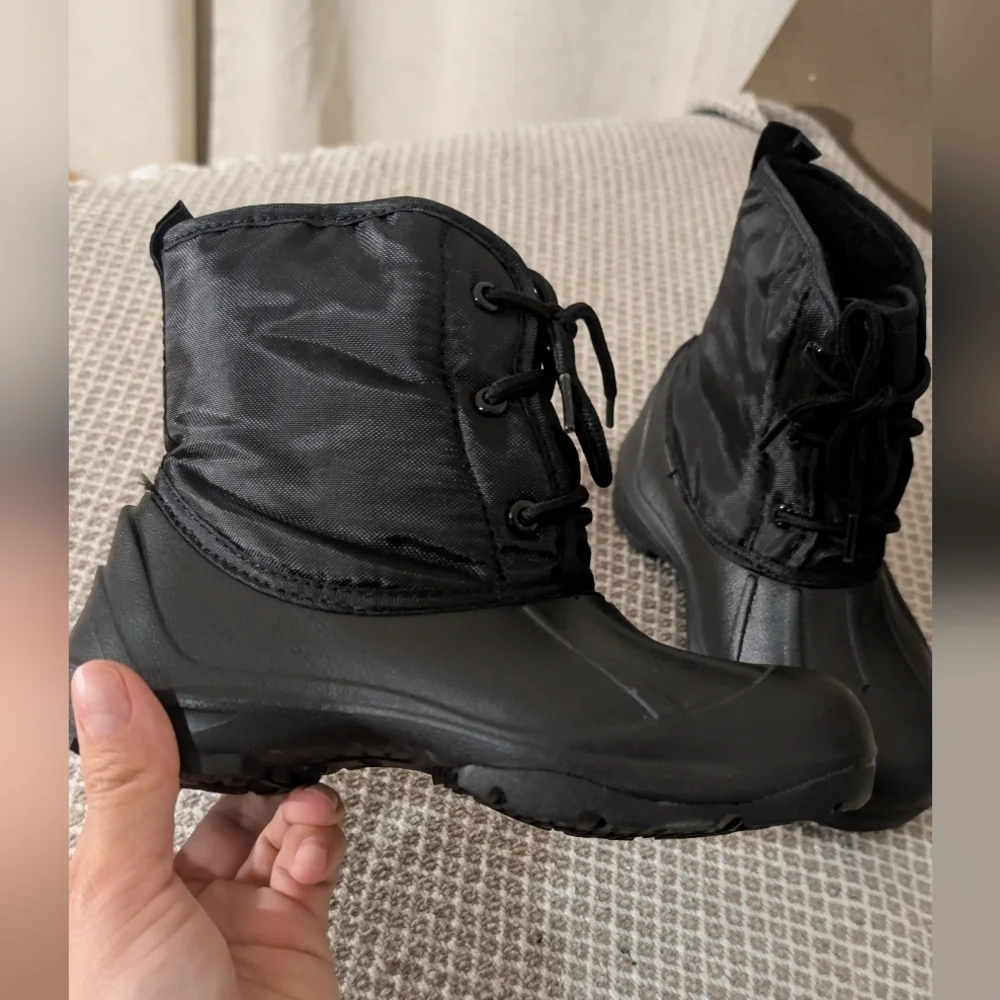 Kids Black Lace-Up Snow Boots